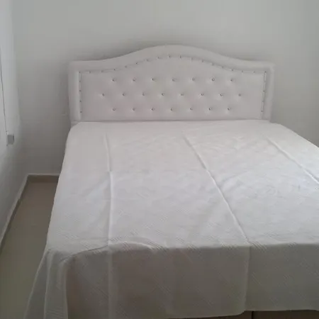 Ada Evleri 2 Apartment